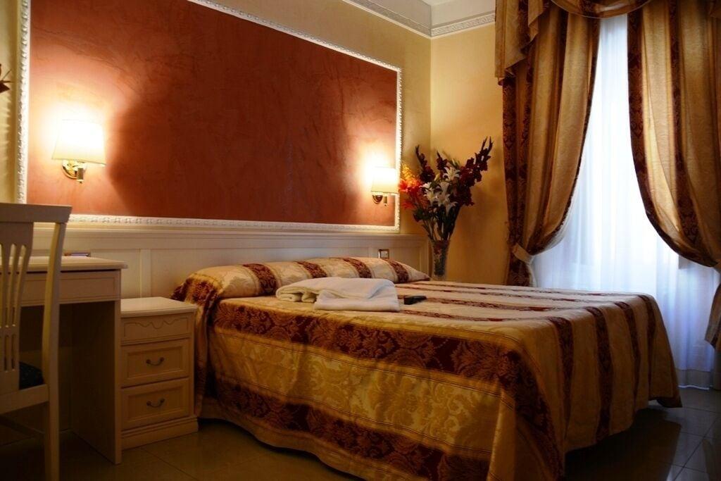 Hotel Erdarelli Рим Экстерьер фото