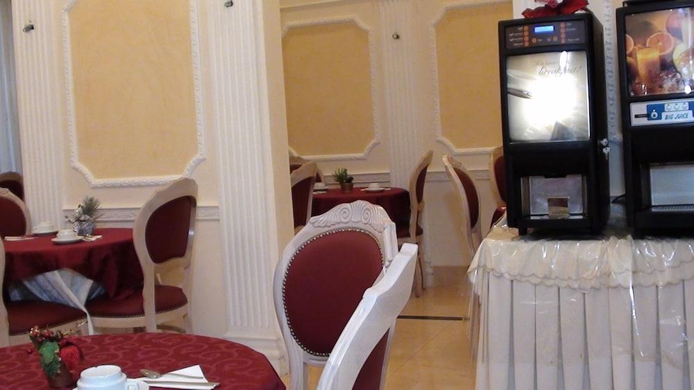 Hotel Erdarelli Рим Экстерьер фото