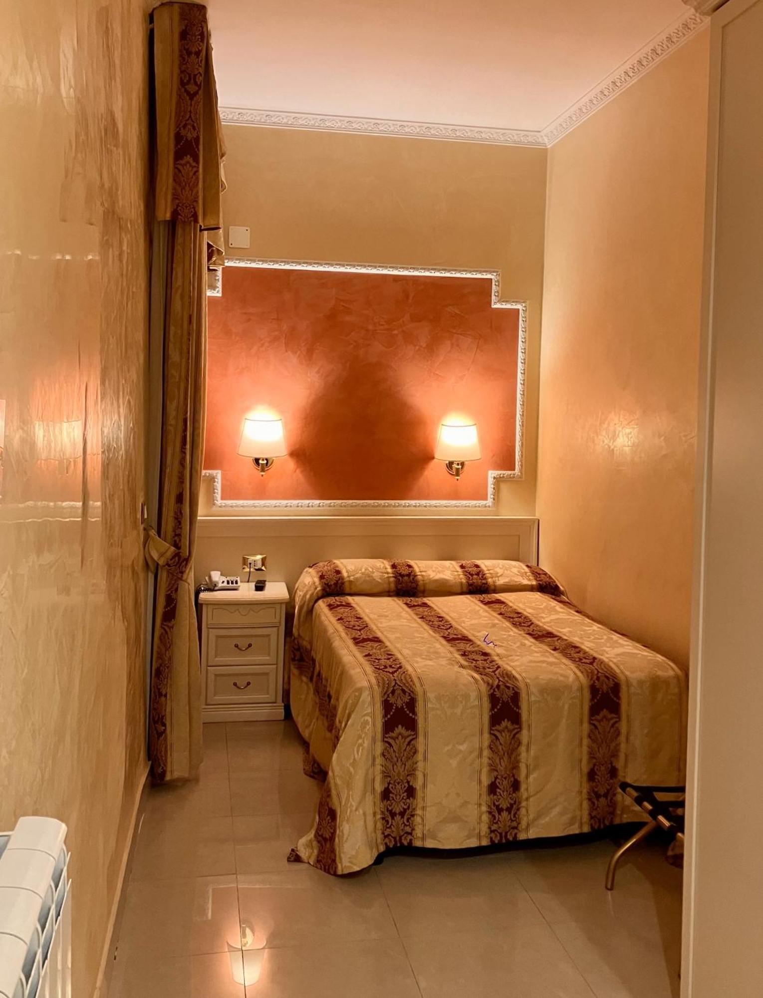 Hotel Erdarelli Рим Экстерьер фото