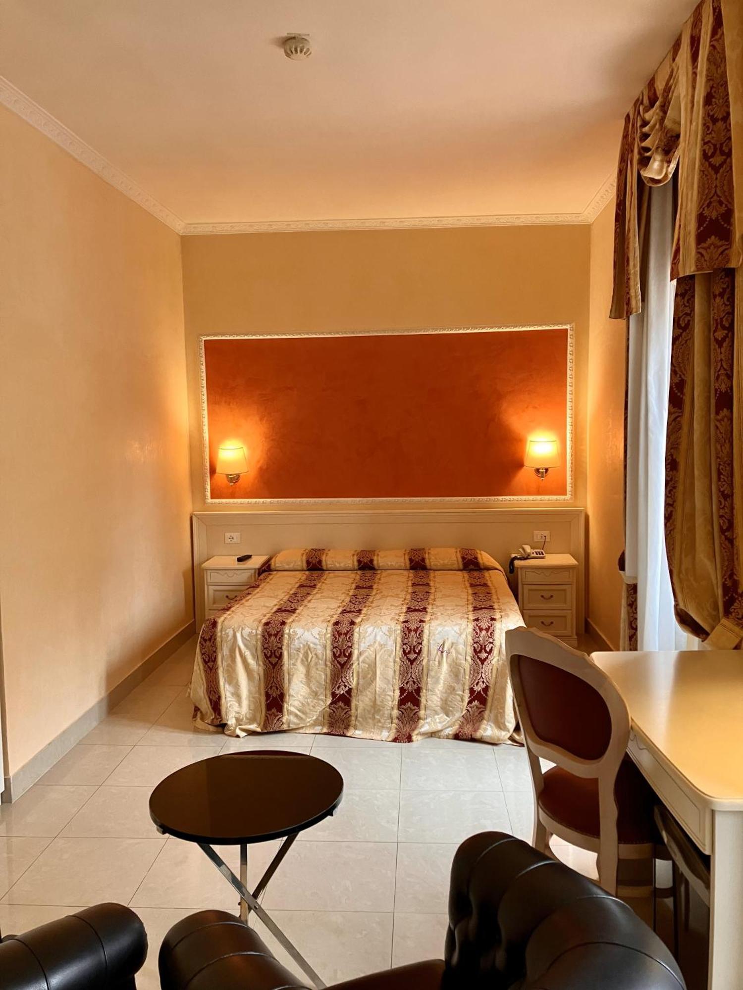 Hotel Erdarelli Рим Экстерьер фото