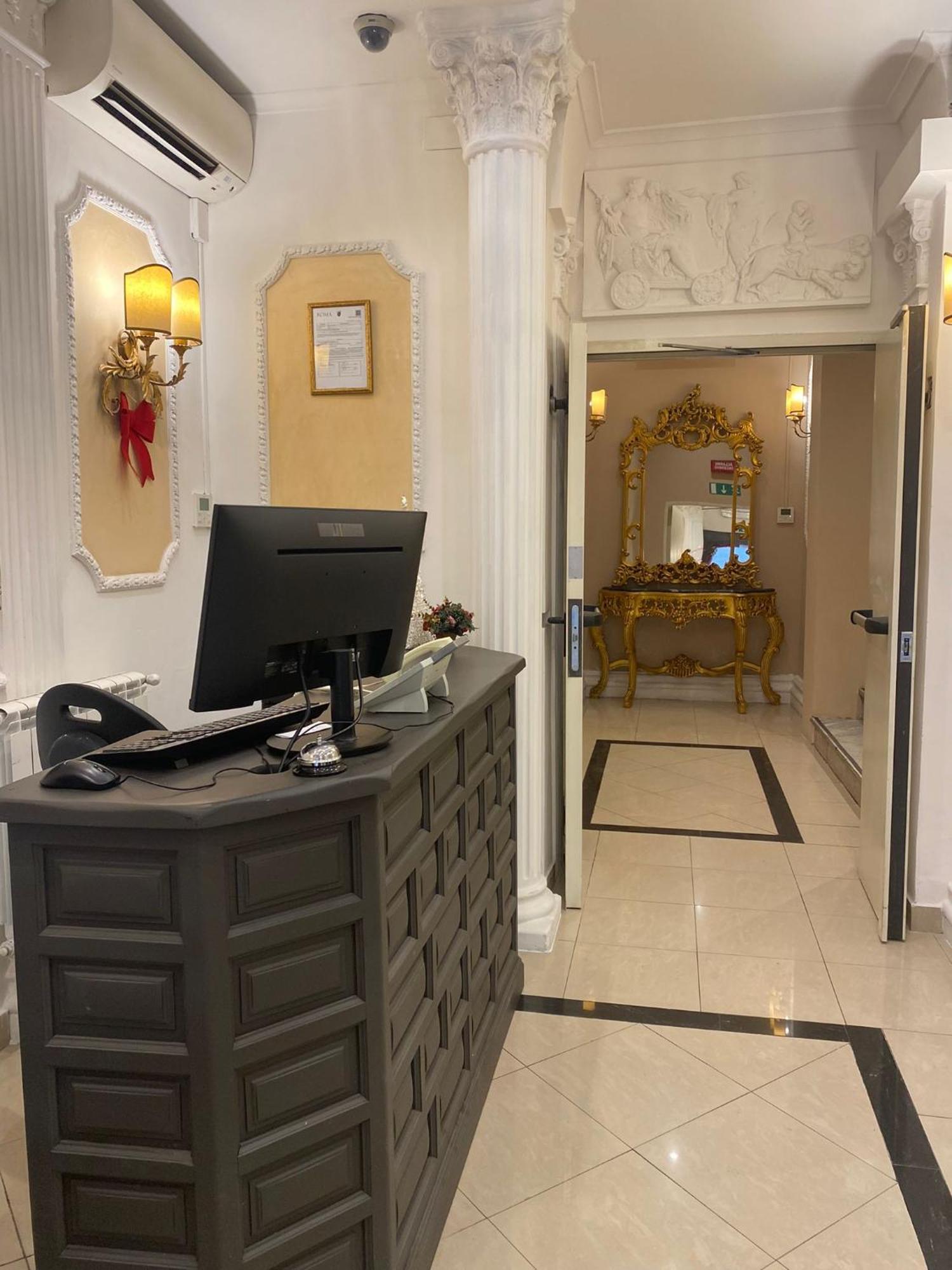 Hotel Erdarelli Рим Экстерьер фото