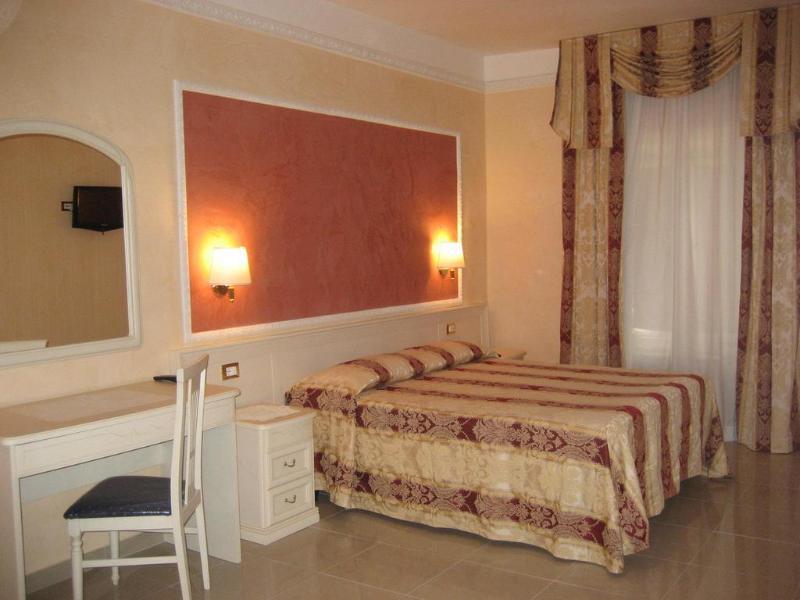 Hotel Erdarelli Рим Экстерьер фото